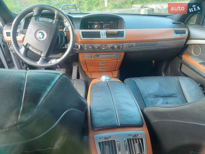 Седан BMW 7 Series 2001 в Дрогобыче