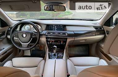 BMW 7 Series 2011