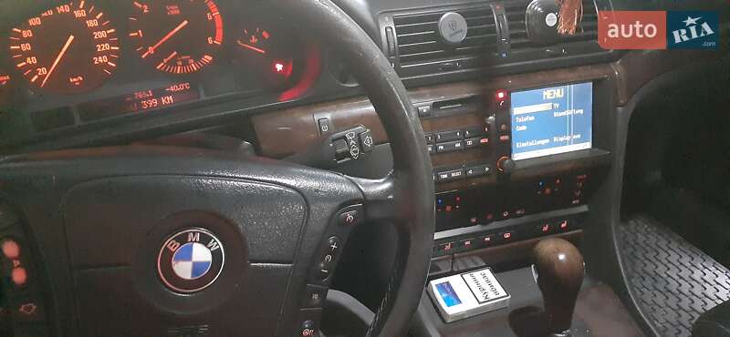 BMW 7 Series 2000