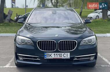 Седан BMW 7 Series 2013 в Ровно