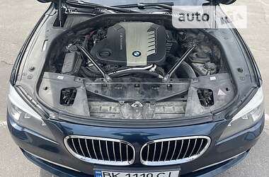 Седан BMW 7 Series 2013 в Ровно