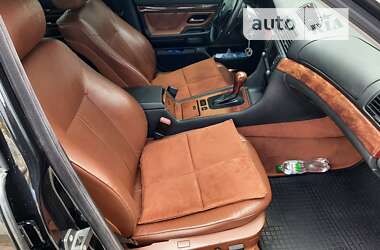 Седан BMW 7 Series 2000 в 