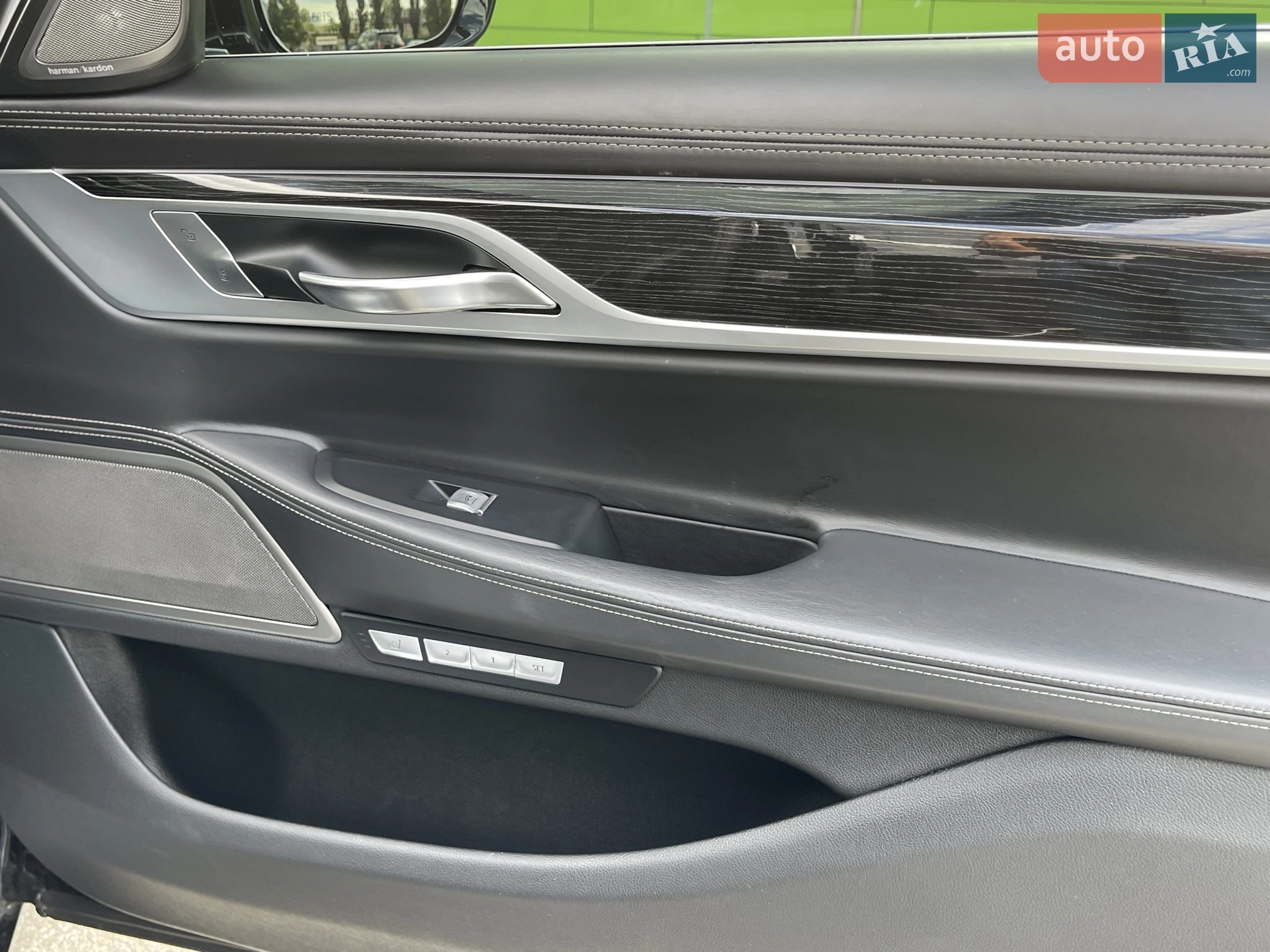 2017 BMW 7er - мініатюра 36