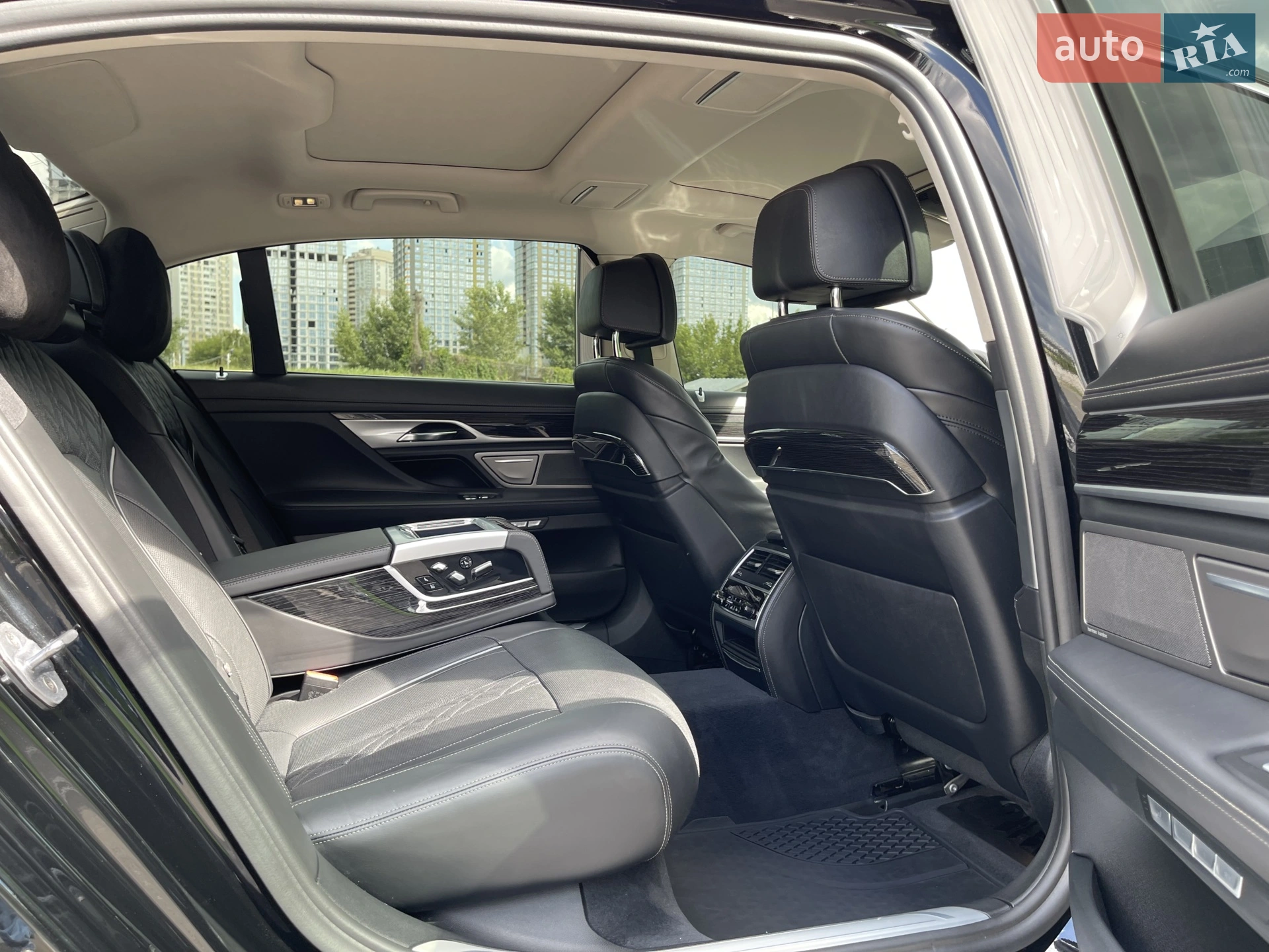 2017 BMW 7er - мініатюра 13