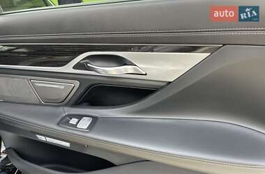 Седан BMW 7 Series 2017 в 