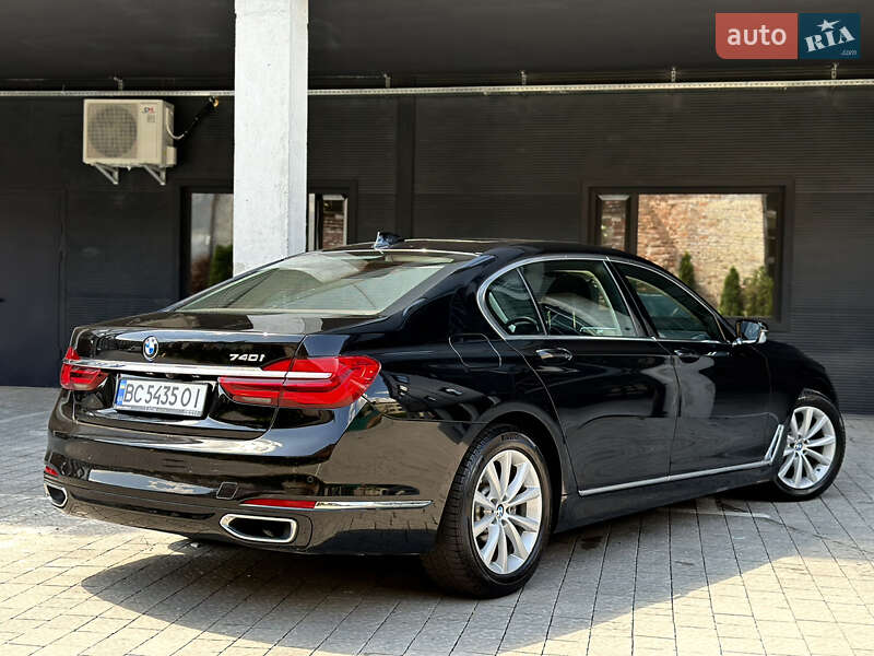 Седан BMW 7 Series 2018 в Львове