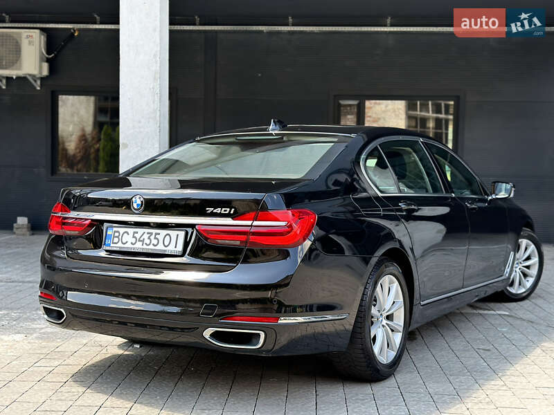 Седан BMW 7 Series 2018 в Львове