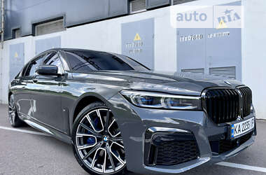 Седан BMW 7 Series 2020 в 