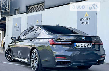 Седан BMW 7 Series 2020 в 