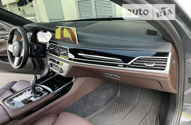 Седан BMW 7 Series 2020 в 