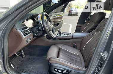 Седан BMW 7 Series 2020 в 