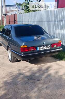 Седан BMW 7 Series 1986 в Кропивницком