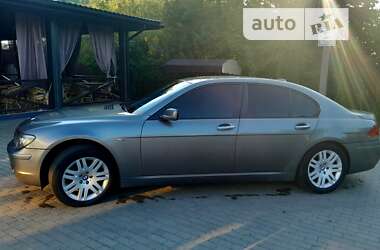 Седан BMW 7 Series 2005 в 