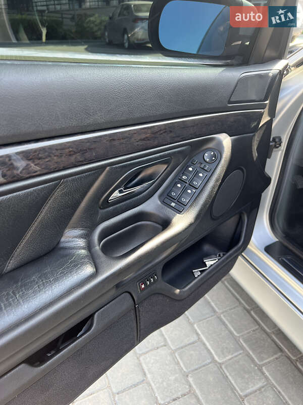 Седан BMW 7 Series 1999 в Одессе