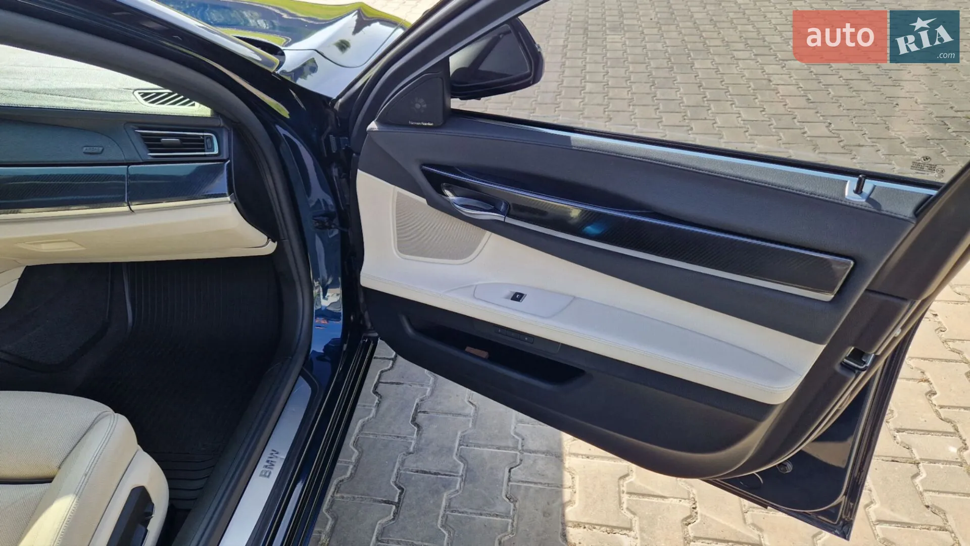 2012 BMW 7er - мініатюра 16