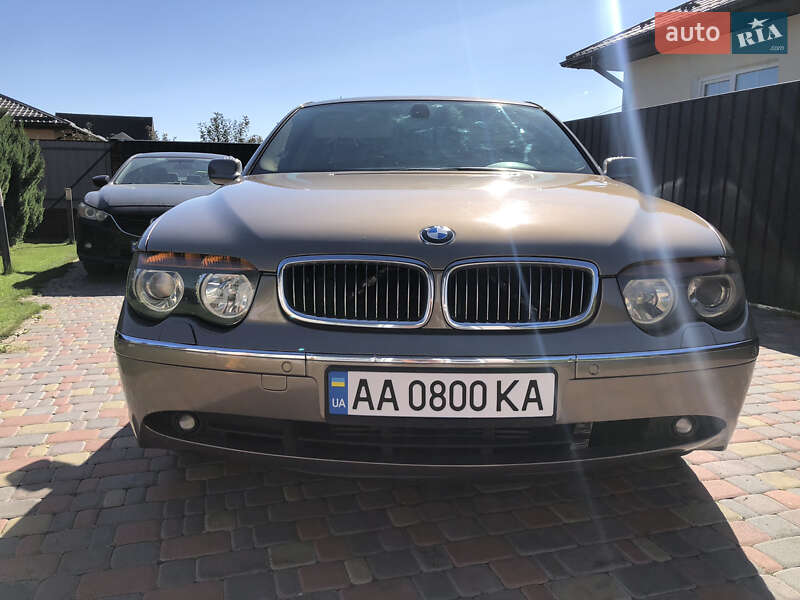 Седан BMW 7 Series 2004 в Києві