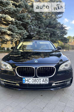 Седан BMW 7 Series 2010 в Яремче