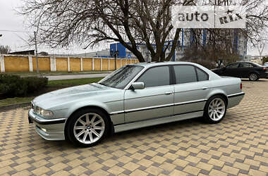 Седан BMW 7 Series 2001 в 