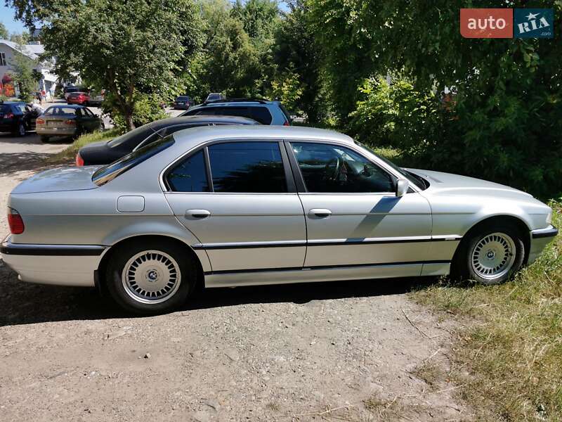 Седан BMW 7 Series 1997 в Бориславі