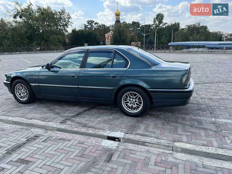 Седан BMW 7 Series 1997 в Харькове