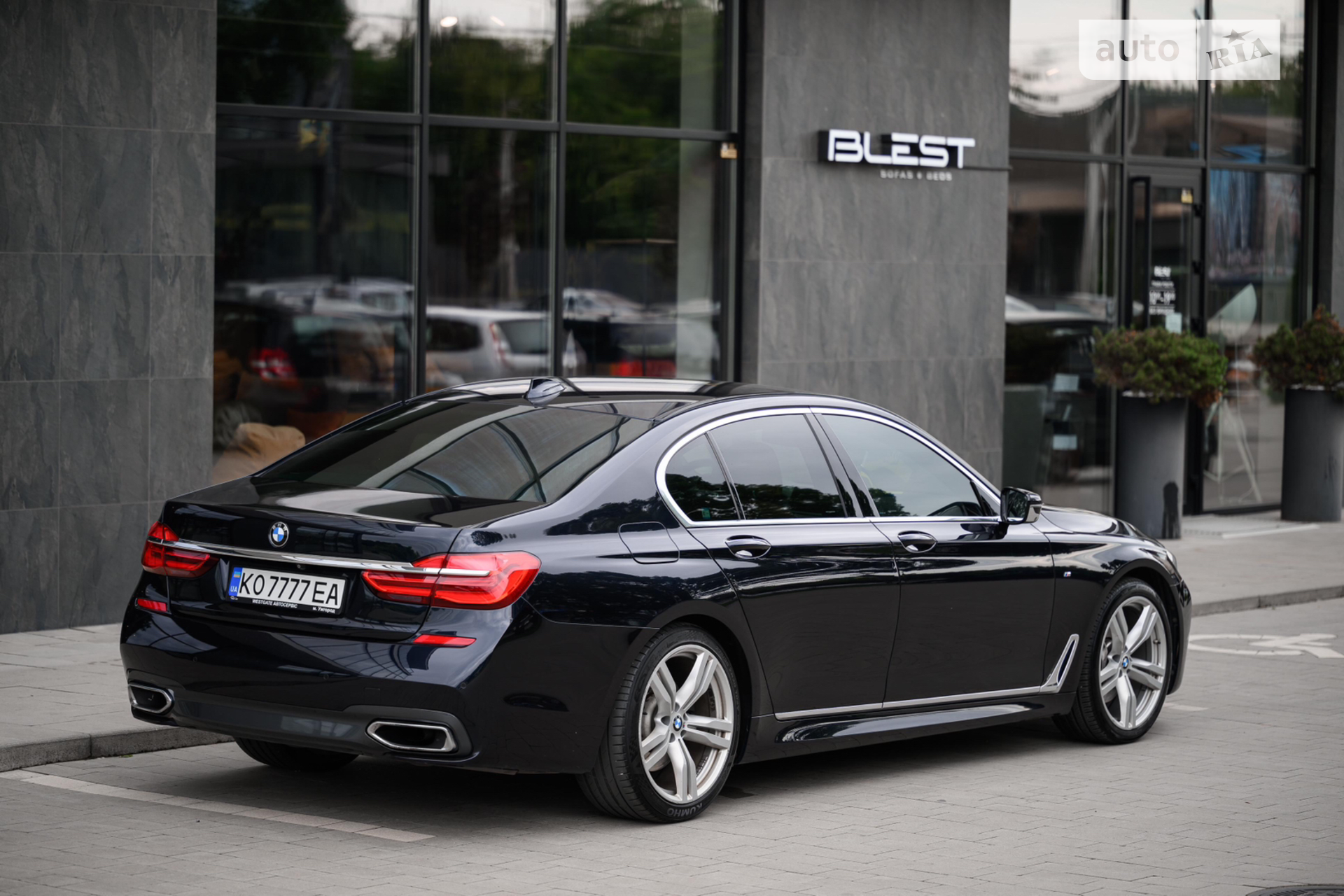 2016 BMW 7er - мініатюра 10