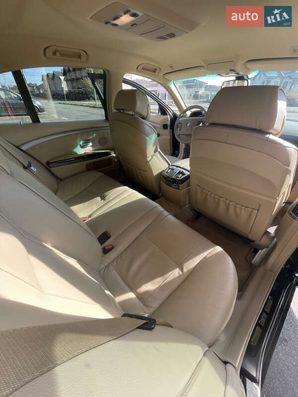 Седан BMW 7 Series 2006 в Киеве