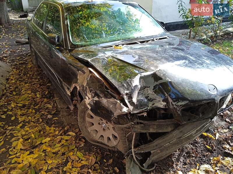 Седан BMW 7 Series 1995 в Жашкове фото 7 Седан BMW 7 Series 1995 в Жашкове