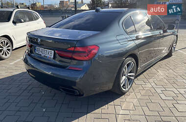 Седан BMW 7 Series 2018 в 