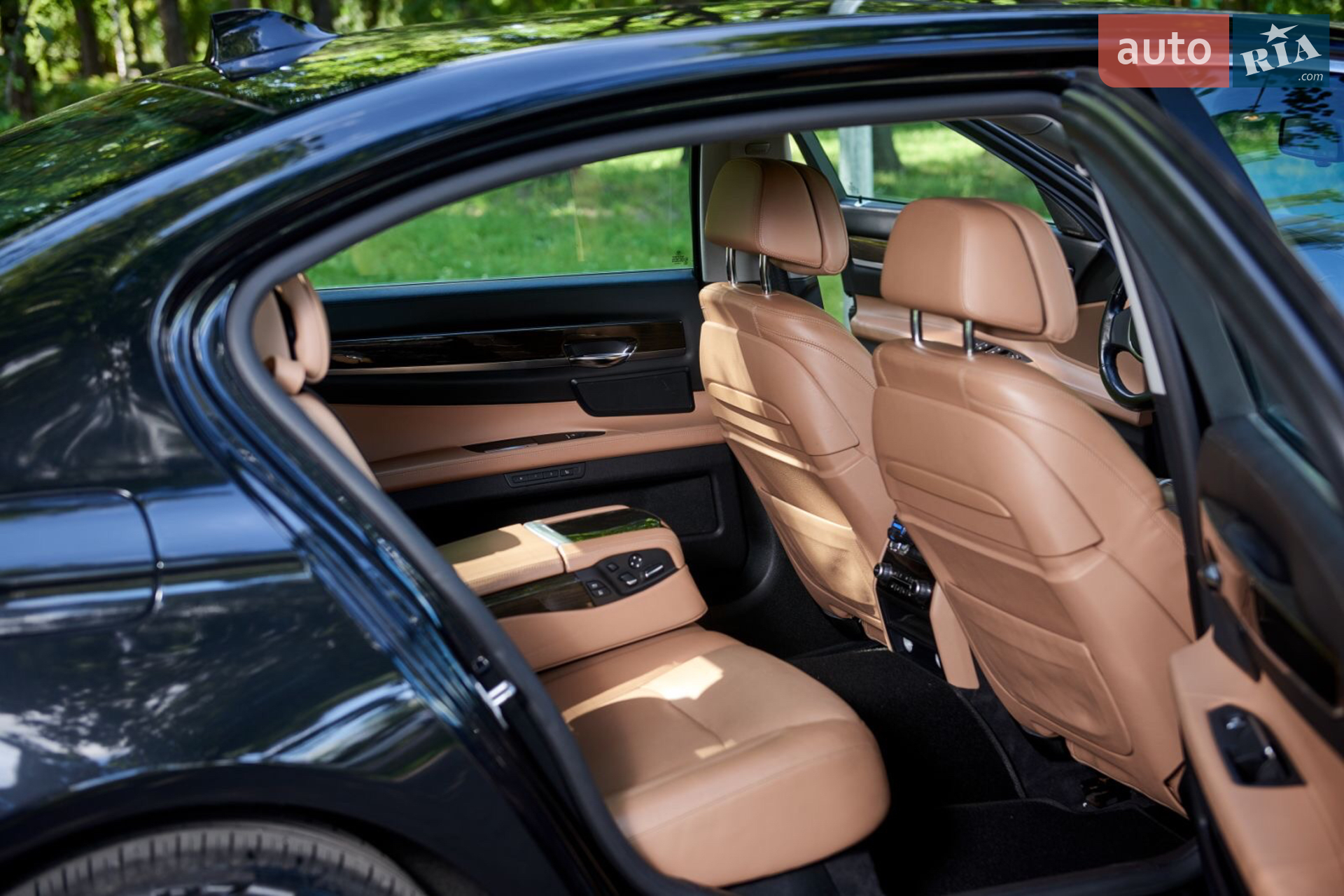 2013 BMW 7er - мініатюра 26