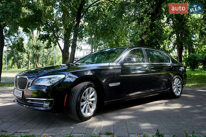 Седан BMW 7 Series 2013 в Києві