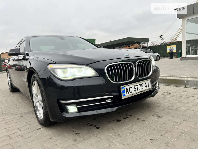 Седан BMW 7 Series 2013 в Володимир-Волинському