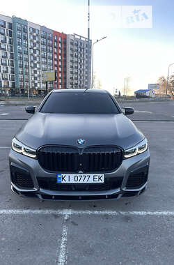 Седан BMW 7 Series 2017 в Киеве