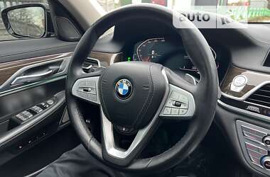 Седан BMW 7 Series 2019 в Тернополе