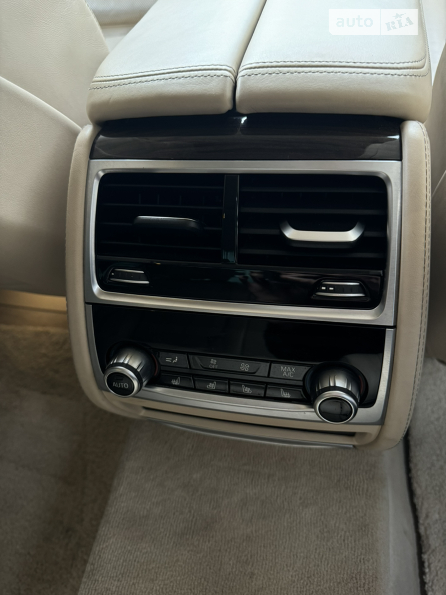 2015 BMW 7er - мініатюра 8