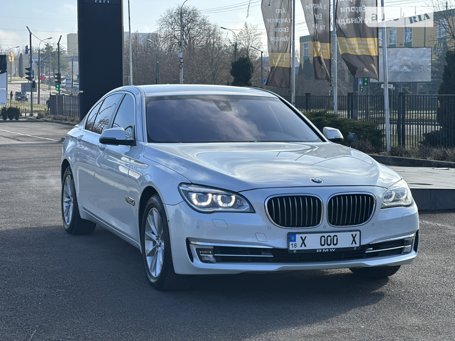 2012 BMW 7er - мініатюра 7