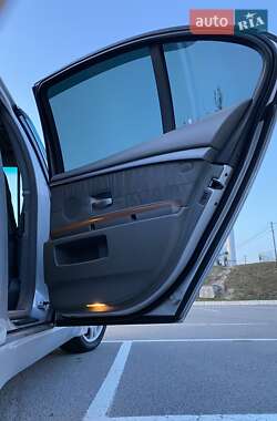 Седан BMW 7 Series 2003 в Черноморске