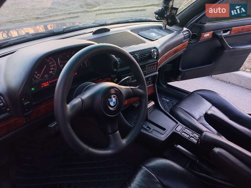 Седан BMW 7 Series 1991 в Борисполі