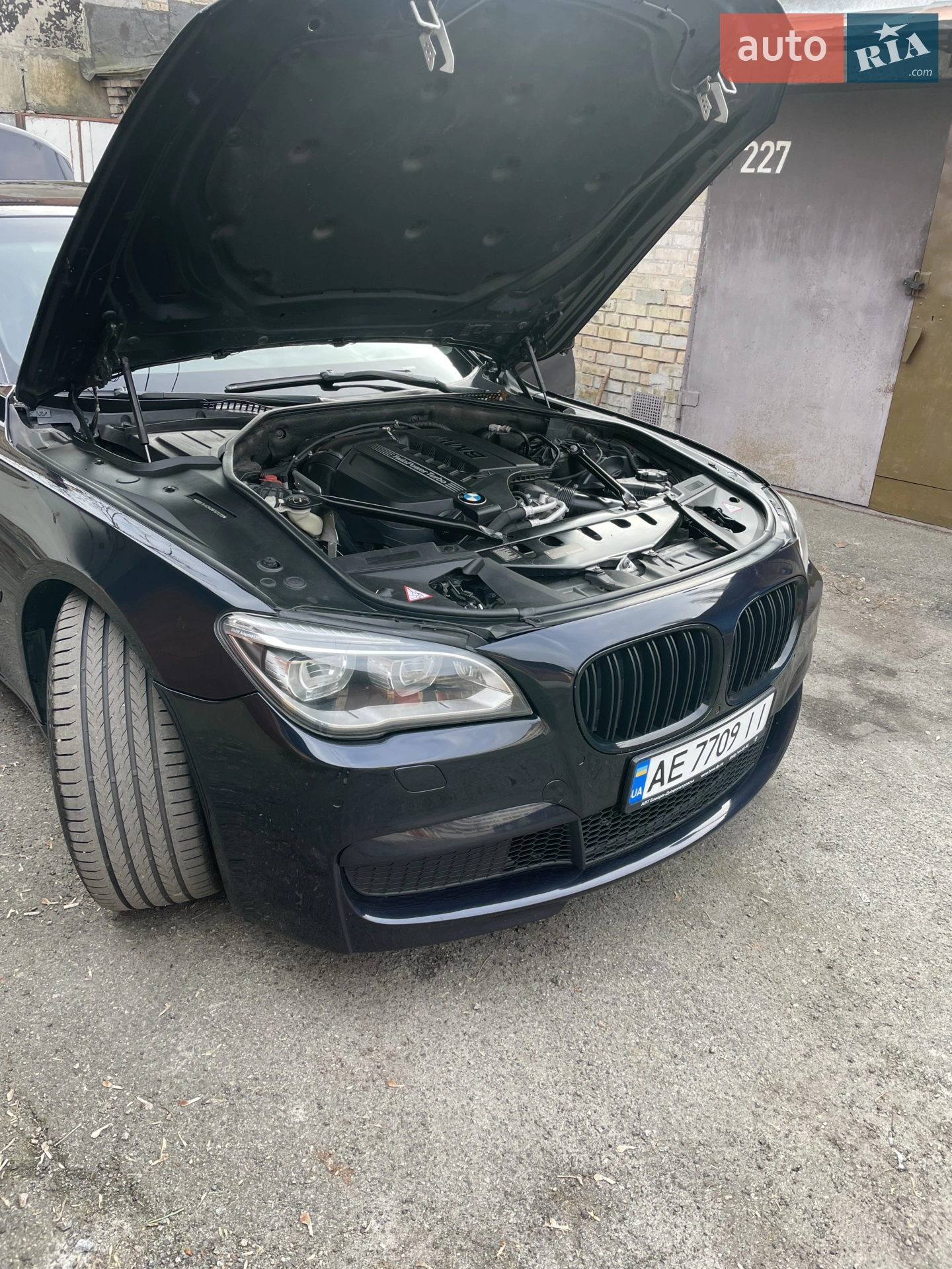 2013 BMW 7er - мініатюра 4