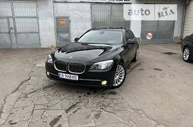 Седан BMW 7 Series 2011 в Умані