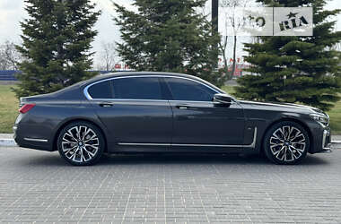 Седан BMW 7 Series 2020 в Одессе