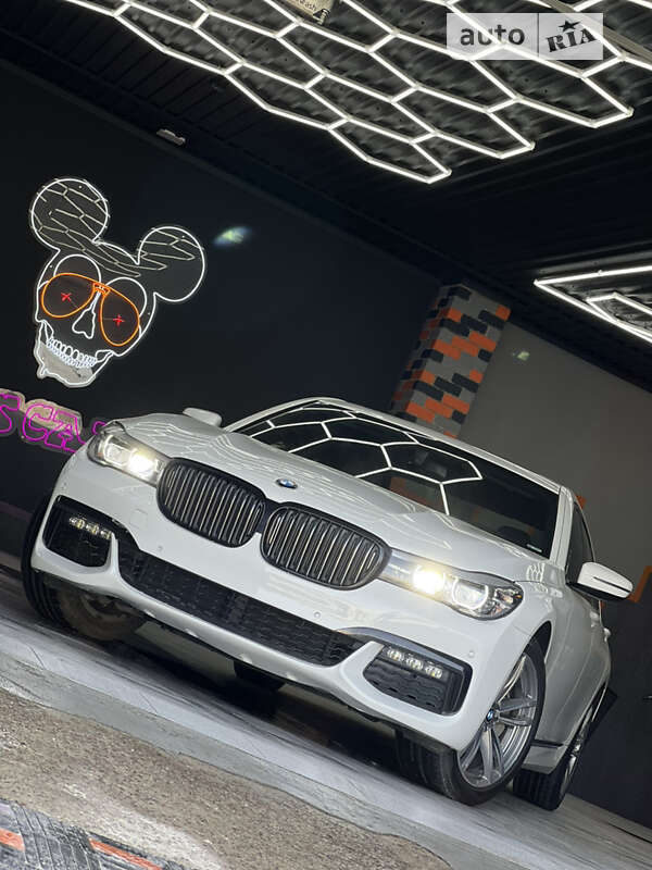 Седан BMW 7 Series 2018 в Житомире