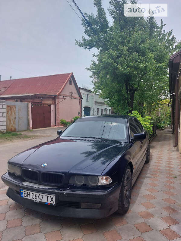 Седан BMW 7 Series 1999 в Одессе