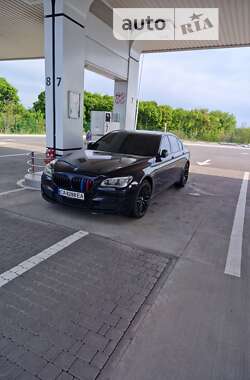 Седан BMW 7 Series 2014 в Умани