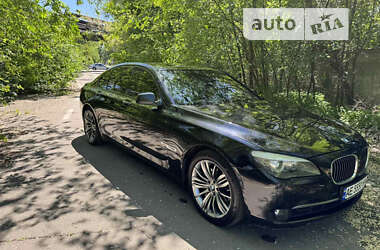 BMW 7 Series 2011