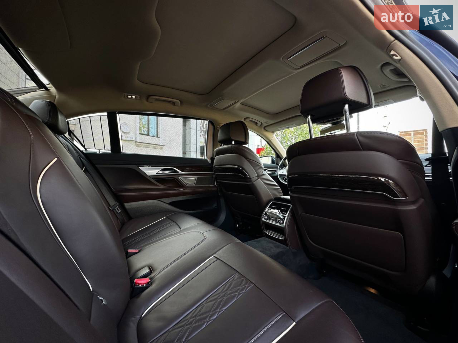 2020 BMW 7er - мініатюра 11