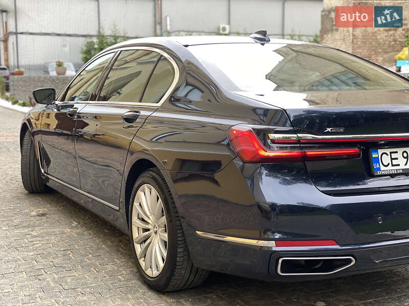 Седан BMW 7 Series 2020 в Черновцах