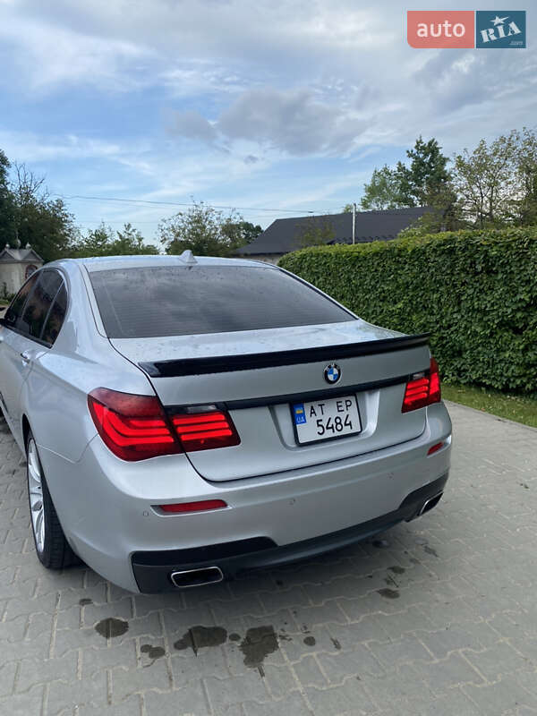 Седан BMW 7 Series 2014 в Косове