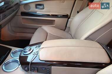 Седан BMW 7 Series 2008 в Болехове