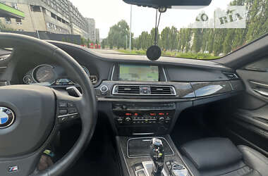 Седан BMW 7 Series 2013 в Черкасах