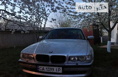 Седан BMW 7 Series 1996 в Новоархангельську